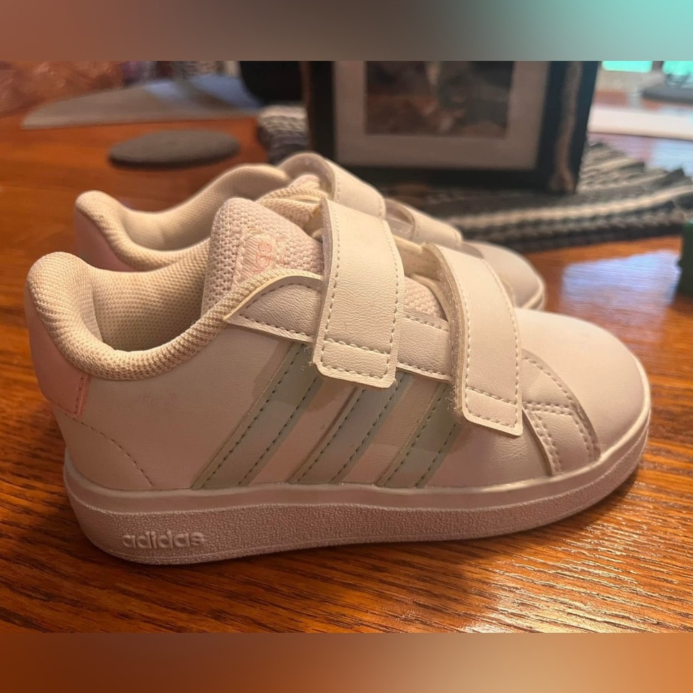 Like new, Adidas tennis shoes - toddler size 8.